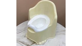 Горшок трон