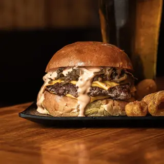 Half-Pound Town