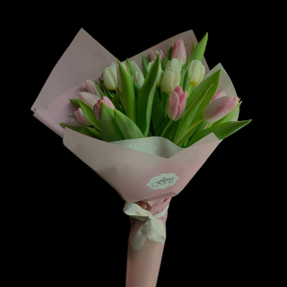 Buket 13 lala u dekorativnom papiru