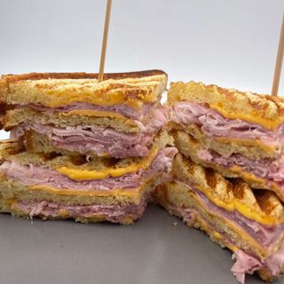 DOPPIO TOAST