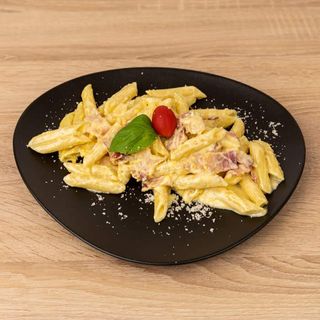 Carbonara pasta + Coca cola 0.33l