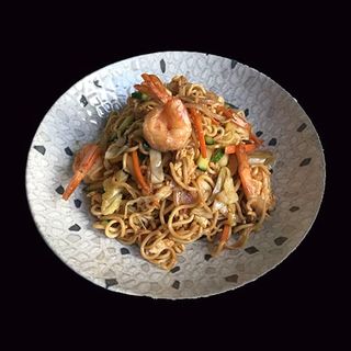 Yakisoba De Gambas Y Verdura