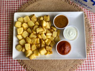 Patatas De La Casa (Plato)
