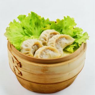 Ravioli di carne al vapore