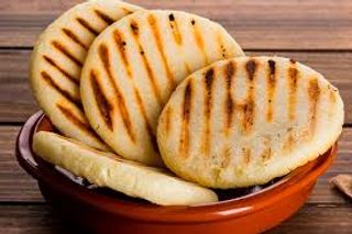 Arepa de carne mechada y queso (1 ud.)