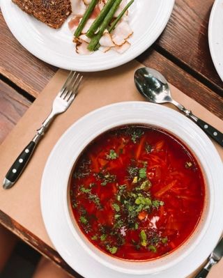 Борщ з салом (500г)