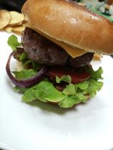 Телешки бургер  (350г)