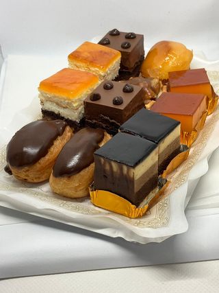 Bandeja De Minipiezas Dulces Variadas