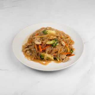 84. Pirjani stakleni rezanci s povrćem