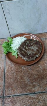 Juneća pljeskavica 300g