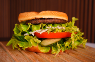 Телешки бургер