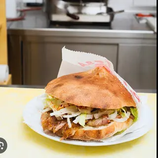 Döner Falafel