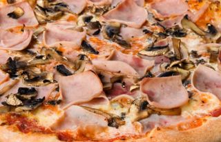 Pizza Prosciutto E Funghi (33 Cm.)