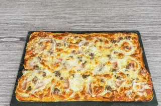 Pizza O Cepudo (30 X 30 Cm.)