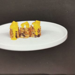 101. Hosomaki De Mango Frito (6 Uds.)