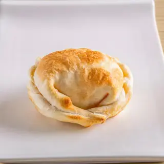 Empanadilla De Jamón Y Queso