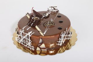 Tarta Mousse Chocolate Y Nata (Mediana)