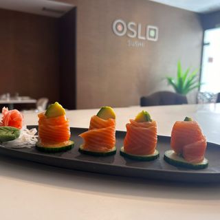 Niguiri Geishas De Salmón (4 Pzs.)