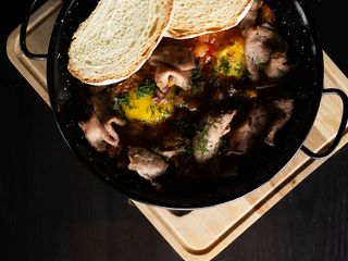 Шакшука з телятиною (550г)