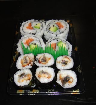 13.Maki variados(10 unidades.)
