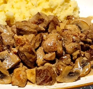 Свински късчета Темпо (350г)