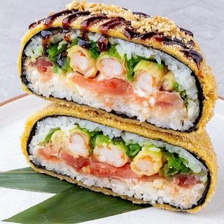 суші-бургер креветка тунець