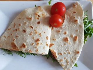 Piadina con tonno