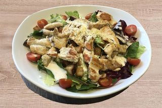 Ensalada César Con Pollo