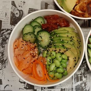 Поке бол "Пушена сьомга" (300гр)