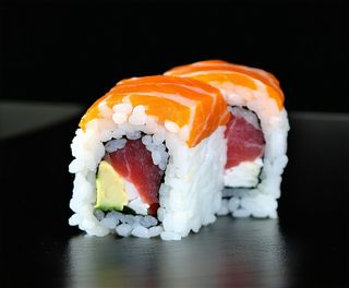 Uramaki tonno