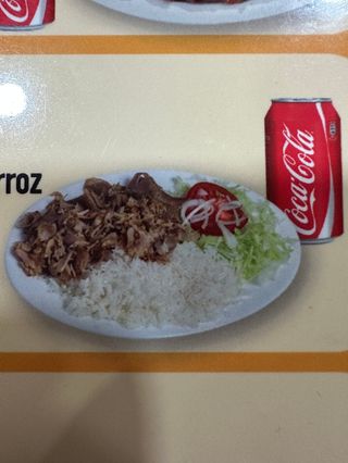 Menu Plato Con Arroz y verduras