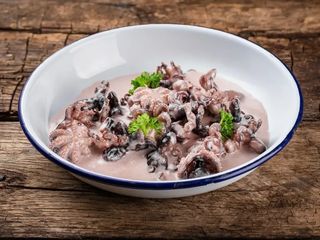 Восьминіг бебі у вершковому соусі (200g)
