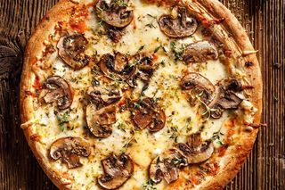 Pizza Funghi