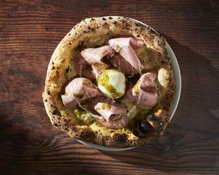 Bolonjska sa burata sirom