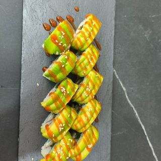 23-D Dragón Aguacate 10 Piezas