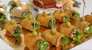 Рулетики из баклажанов в панировке