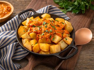 Patatas bravas (250 g.)