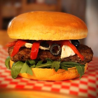 Hamburguesa Coyote Mediterráneo