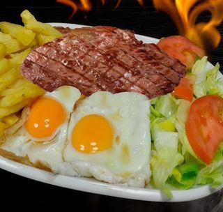 Plato Combinado De Bistec