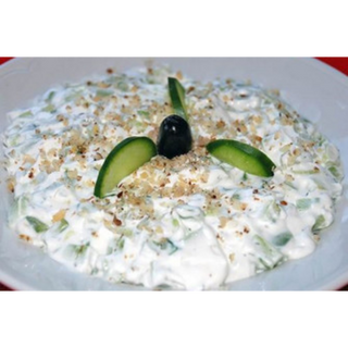 Млечна салата (350г)