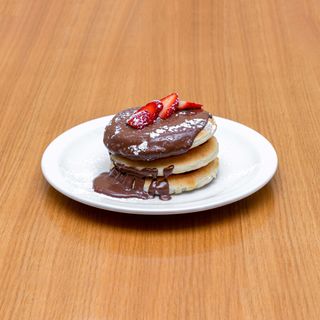 Pancake Fragola, Nutella e Zucchero a Velo