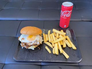 Menù Astroburger Egg