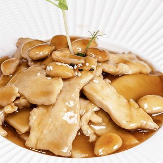 73.Pollo con mandorle