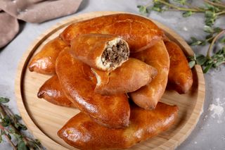 Կարկանդակ  տնական մսով