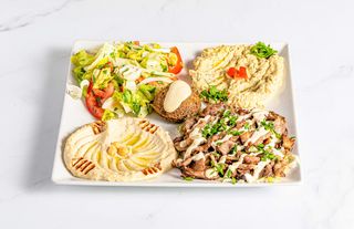 Combinado shawarma con ensalada (sin gluten/halal) - مشكل شاورما