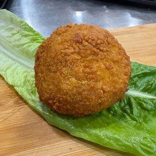 Arancino tonnarello alla carbonara