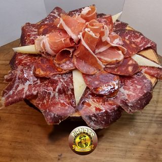 Tabla de embutido iberico