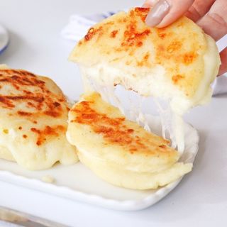 Arepa con queso 