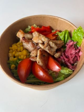 Салат з куркою (205г)