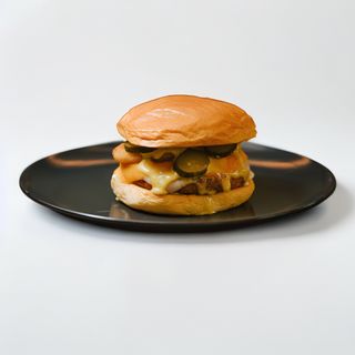 BURGER CHICKEN LITTLE